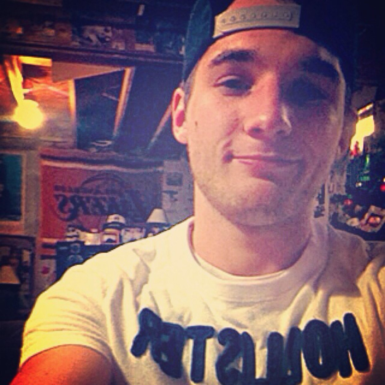 21 years young. Music is my life.