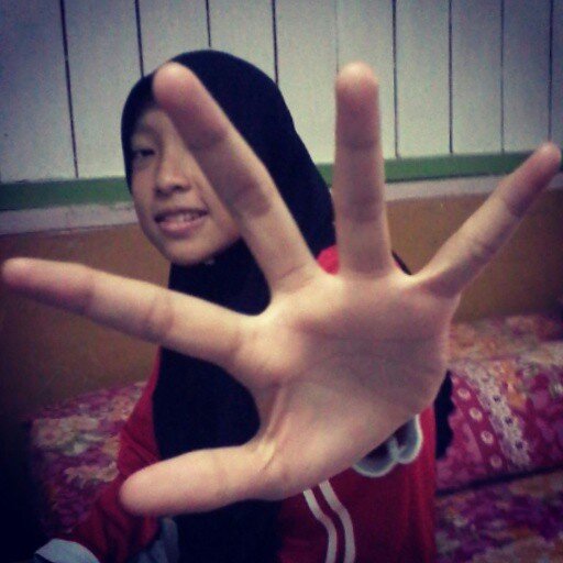 Believe in yourself, you can do it! Do a effort , Tawakkal !! ^_^  ~ andak ~