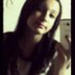 Para saber o valor do sorriso, é preciso muitas lágrimas! (: