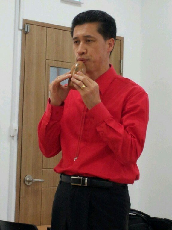 가족이 좋고, 여행이 좋고,대금연주가 좋고, 탁구를 즐겨하며 사람들과 둥글게 살고 싶은 그런사람