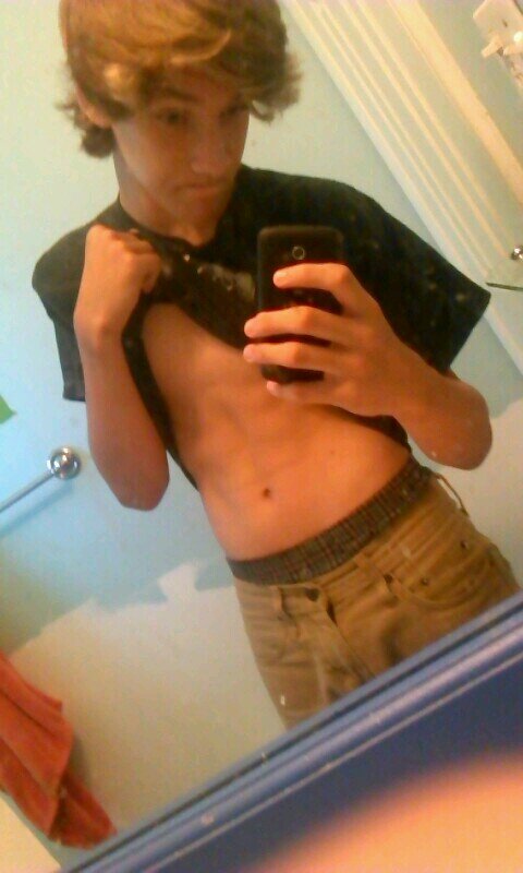 titaniumman123's profile picture. ig: one_and_only_titan