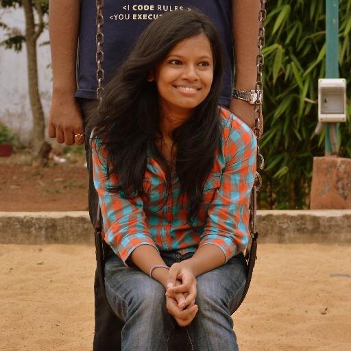 Reshatonished's profile picture. 