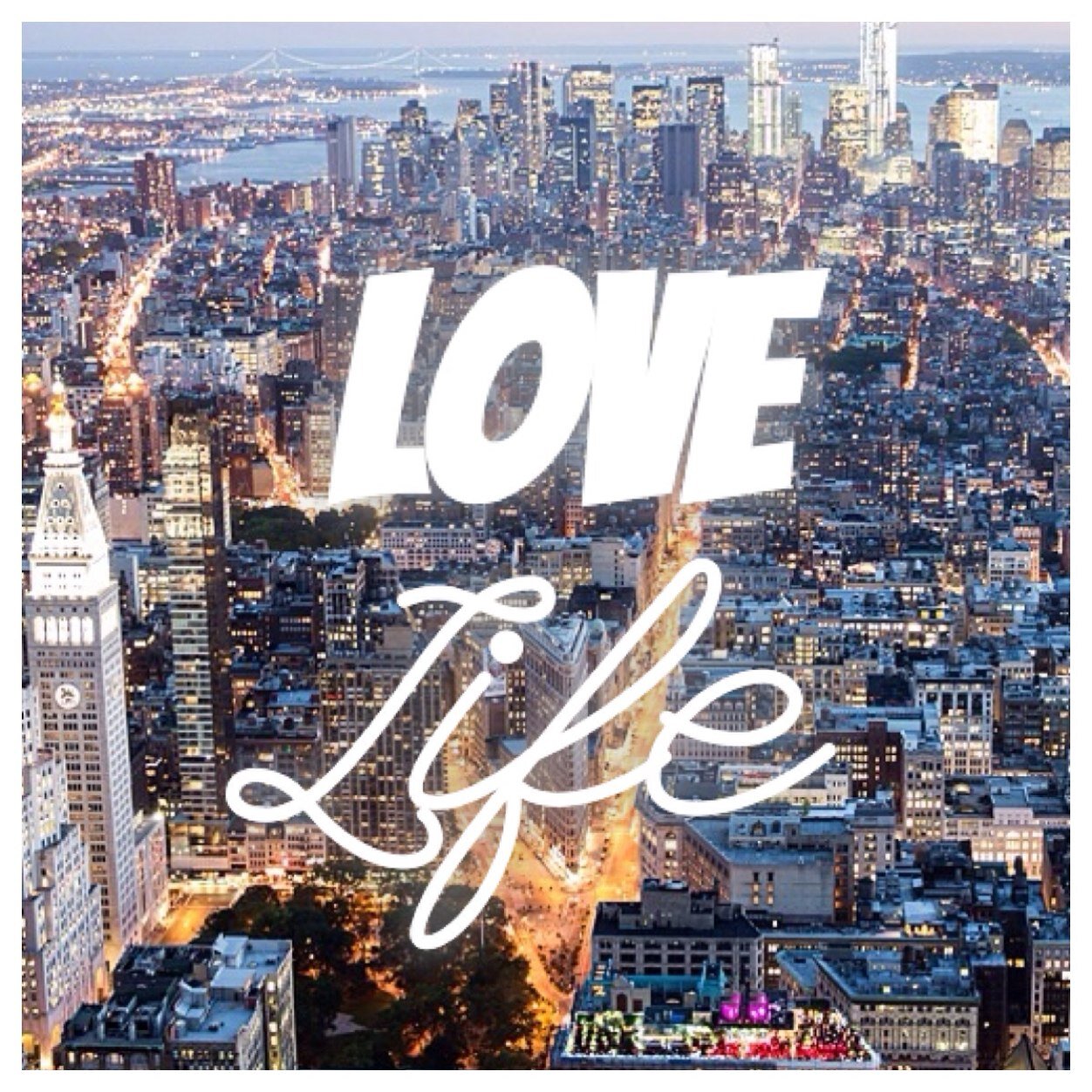 itslifelover's profile picture. Share pieces of stories using #itslifelover and let's build a space where we can access mini memories all over the world. Start!