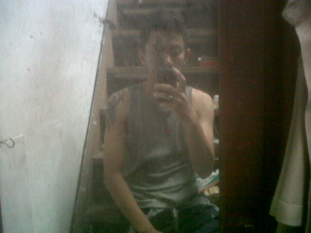 BODOH !!! GW EMANG BODOH!!! BANGSAT. !!! MUNAFIK !!! IT'S ME :)