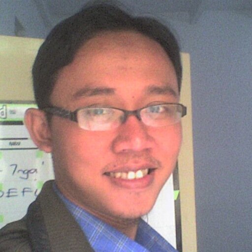 herykuswanto300's profile picture. jalanjalan, makanmakan, larilari, hidup itu indah