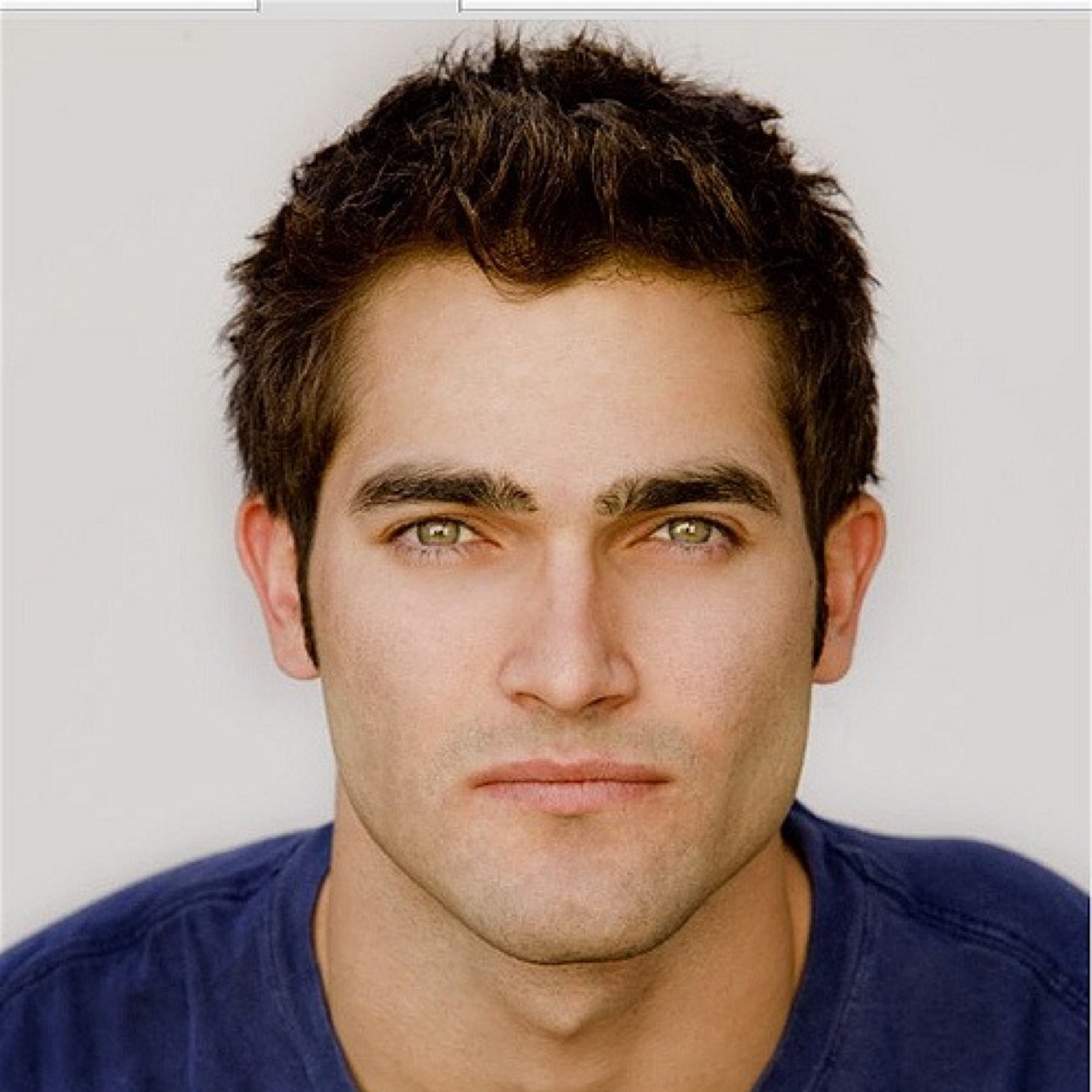 CharminglyRoyal's profile picture. I remember meeting Ariel. The only thing I regret is not asking to marry her at that exact moment.||#TheLittleMermaid||#AWNW||FC~ Tyler Hoechlin||