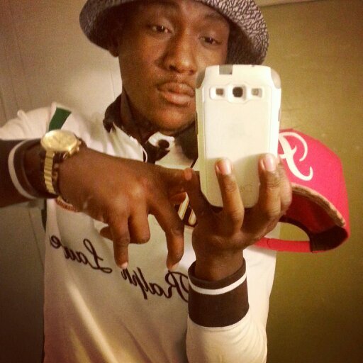 Quality_king's profile picture. came from nothing to make something, if you wanna be anything in life you have work for it. 

Hard work= pays off

No/ lazy work= lay offs