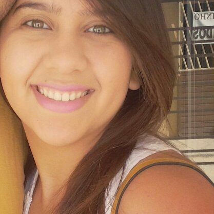 19 anos, estudante de direito.