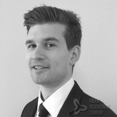 Renewable Energy Recruiter @greenreccompany - Finding and placing talent in the renewables industry. Link in with me: http://t.co/GF1vXFWKz4