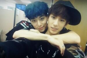 BDonghyun's profile picture. © please unfollow © Dasom's © #BearFamily #ForeverYoungCommunity