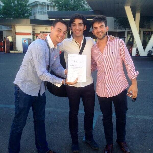 mealegroenvete's profile picture. Nuevo proyecto musical de @salvanarru @gavierom y @atorrsan para todos los publicos