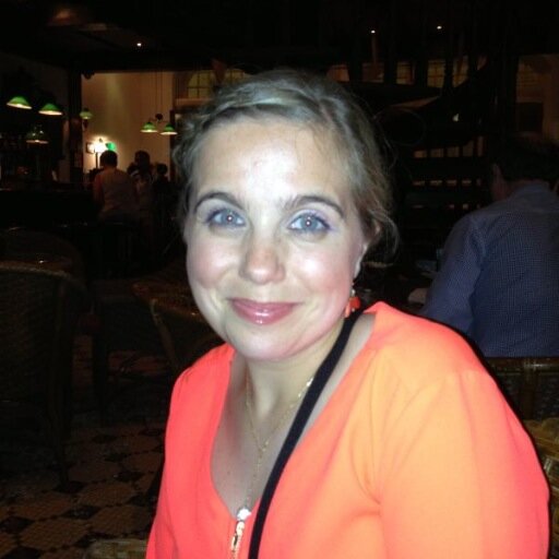Grad recruiter at Facebook. Love tennis , gluten free food and baking cakes. All comments are my own.