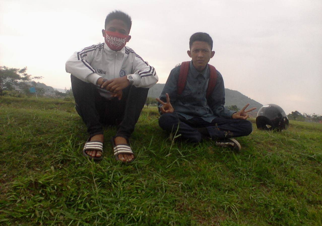 Pon.pes Darull hadist malang | santri | follback? mention me :) novia nurmarufah :* love RASULULLAH