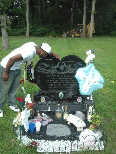 Rest Easy My Brother In Heaven Till We Meet Again JOVAN BELCHER From WB✌KC Grandma Love You & Mi$$ 
Respect Da Greatness!!!! 
West Babylons Finest