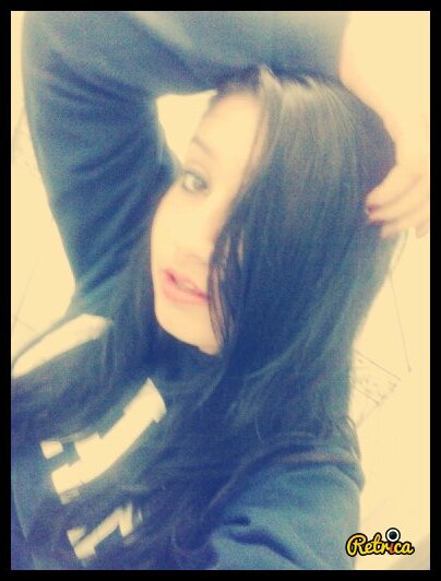 Se você me disser que o seu lugar é junto a mim
Eu vou até o fim Mas se você me disser que tudo acabou aqui
Eu deixo você ir♪  ♥ Ellen ♥