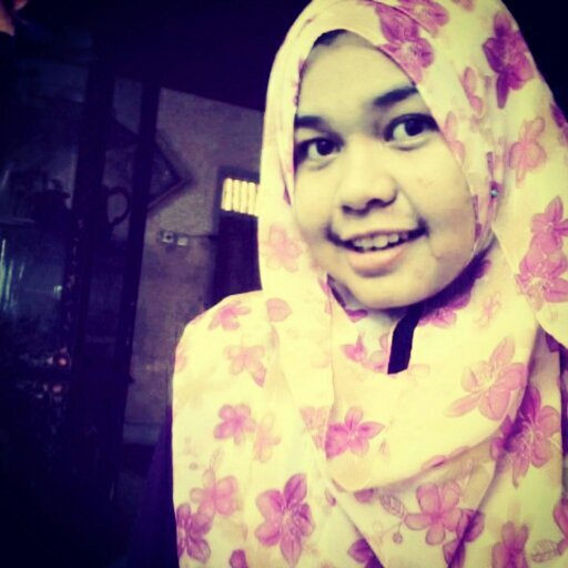 I Love Allah SWT.. Love my big family.. And My dear :*