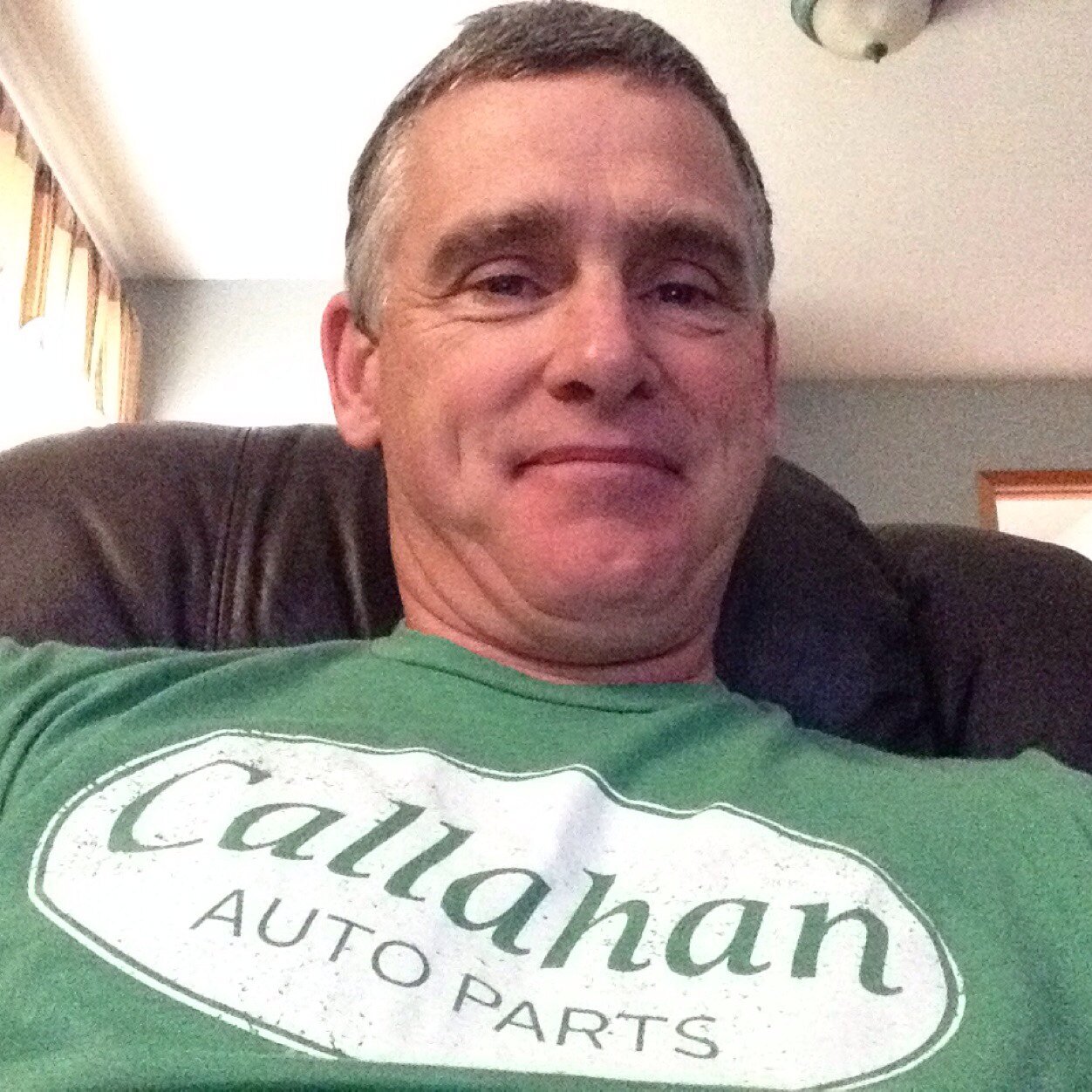 darrellyeomans's profile picture. 