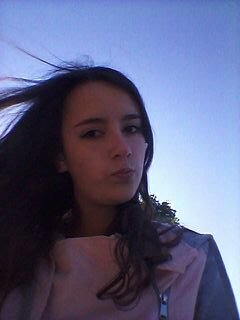 crisS15V's profile picture. Estudio en irubide. me encanta la música y ADORO ir al cine. soy adicta a las vacaciones B-)