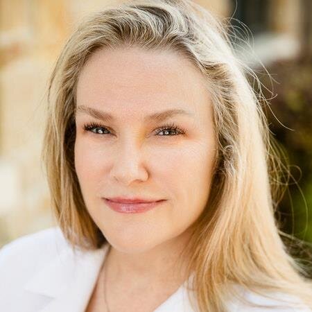 Dr. Deirdre Rhoad, M.D., Board Certified Plastic Surgeon and Rhoad to Beauty owner in Austin, Texas since 1993. Winner of 2012-2016 Patients' Choice Awards!