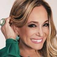 Sou linda, gostosa e uma puta atriz ... Sou Susaninha