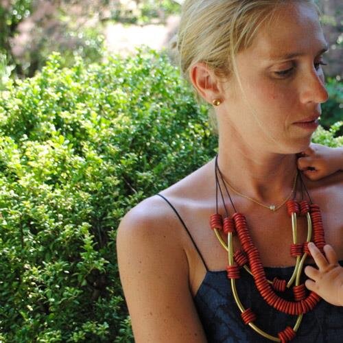 The Josie Girl Blog by Anika Yael Natori is about fitting everything into life: fashion, activity, work, play, family, more. Thanks @NatoriCompany!