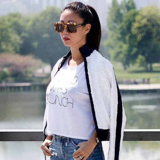 A girl who loves life! A daughter, mother, wife, friend, entrepreneur(http://t.co/ydk41nFNdt & http://t.co/7169h8CVUe) and fashionista.