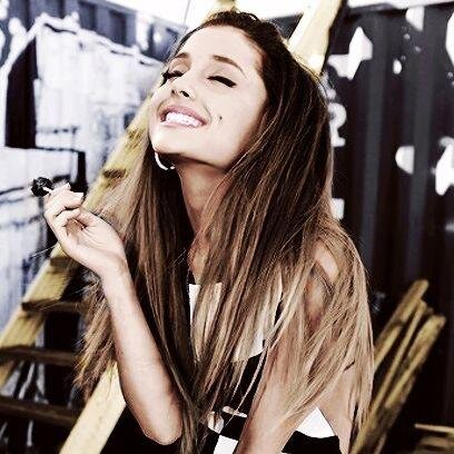 SongfulAriana's profile picture. ѕнє gσт му нєαят, ∂ση'т кησω нσω ѕнє ∂ι∂ ιт. https://t.co/Db5dWwOtDZ