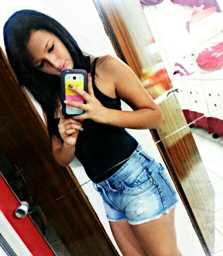 Eu não preciso de alguém perfeito,eu preciso de você ♡