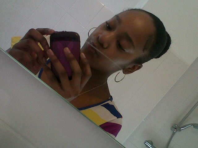 shuangelly's profile picture. 