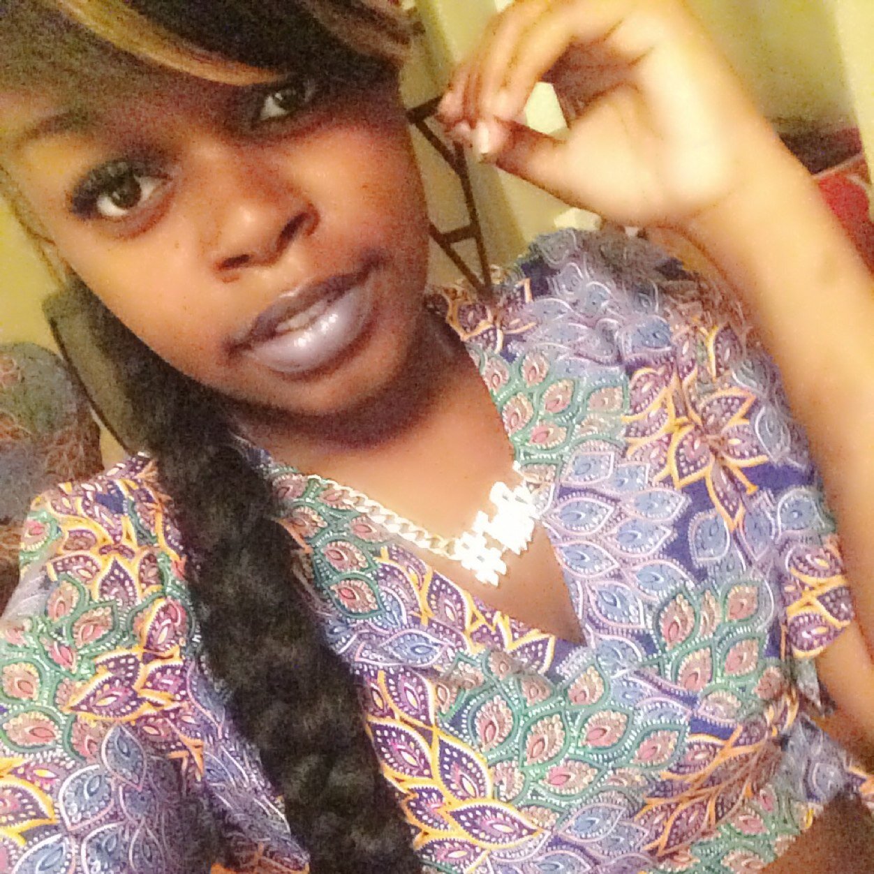 God first ☝️ Myah's Mommy thatsss my princess ,  . Fair park graduate . My name holds weight  . Its TracEY , spell my shit correct .