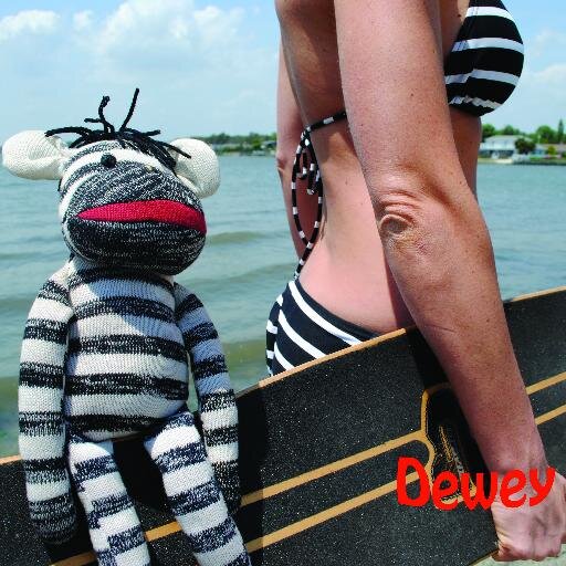 Silly sock monkey cards at your service. You know you want it. Stop playing coy.
Whatcha need? Birthday? Done. Christmas? Got it. Just because? You know it.