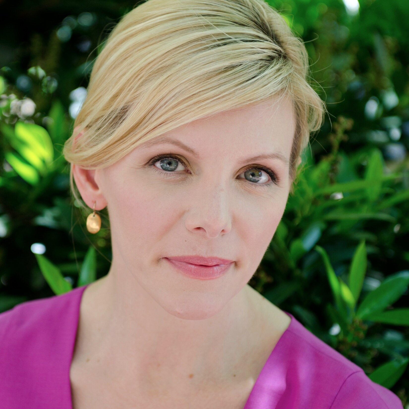 Founder, Purpose Consulting Group, Passionate about Advancing Advisors, Practice Management Expert, Bonafide Research Geek, Foodie, Yoga & Wine Enthusiast.