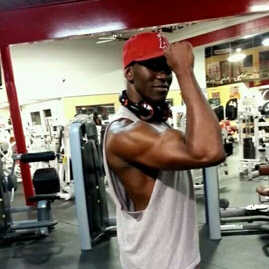 Trav_pitts's profile picture. 