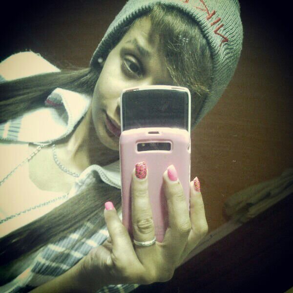♥Ebelin perez... Simple . Sorra... .l.♥ DonDe Pasa Mi Lengua  Siempre Qeda Mojado...♥,http://t.co/VsK6fywmb9 (“inst:ebelinperezz