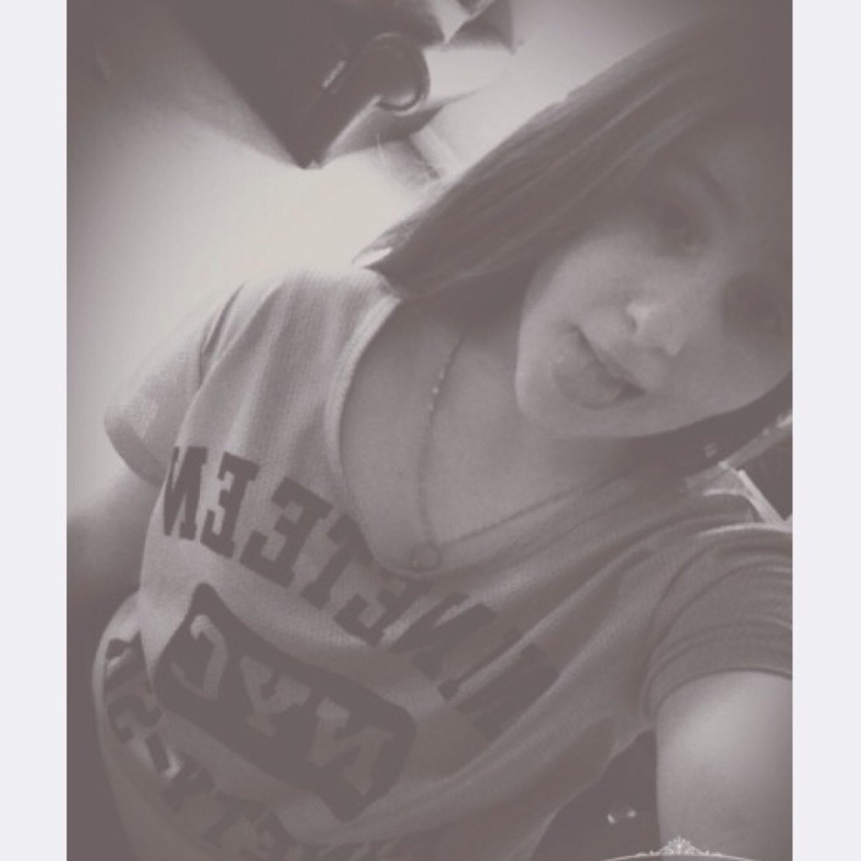 Im a Belieber 4EVER & ALWAYS! Justin Bieber is my life / Viner Boys :* Directioner for life .... Love them so much, their amazing insperations! Stay Cozy ^•^