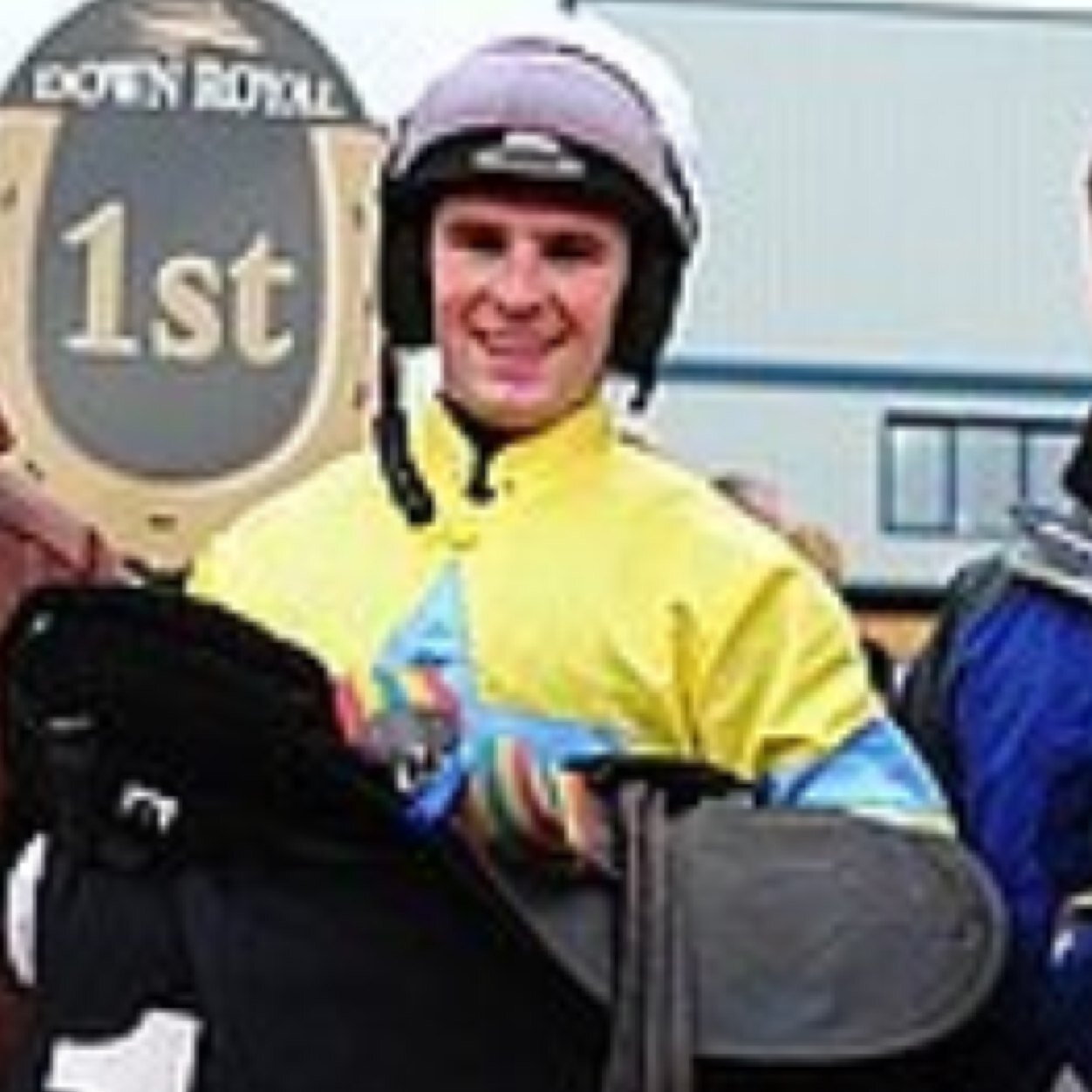 Wannabe jockey,work for @aidanfits, love sleeping and horse racing