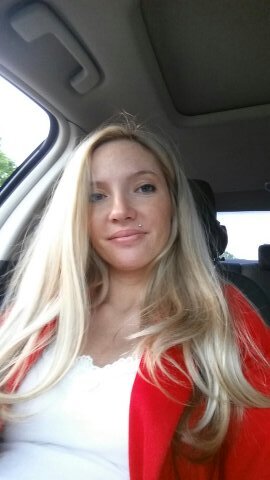 lizburch123's profile picture. 