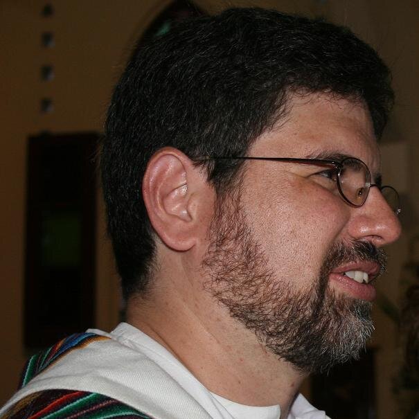 He apostado mi vida x Cristo y x los jóvenes, y definitivamente he salido ganando. ¿Qué más puedo pedir?-Sacerdote-Educador-Pastoralista-Cinéfilo-Tecnófilo...