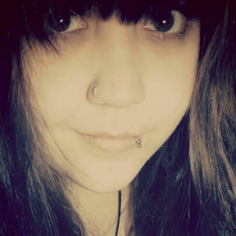 lilimon24's profile picture. 