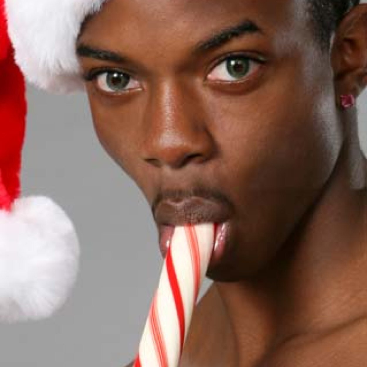 Hi my name is rufus and i love suckin candy cane