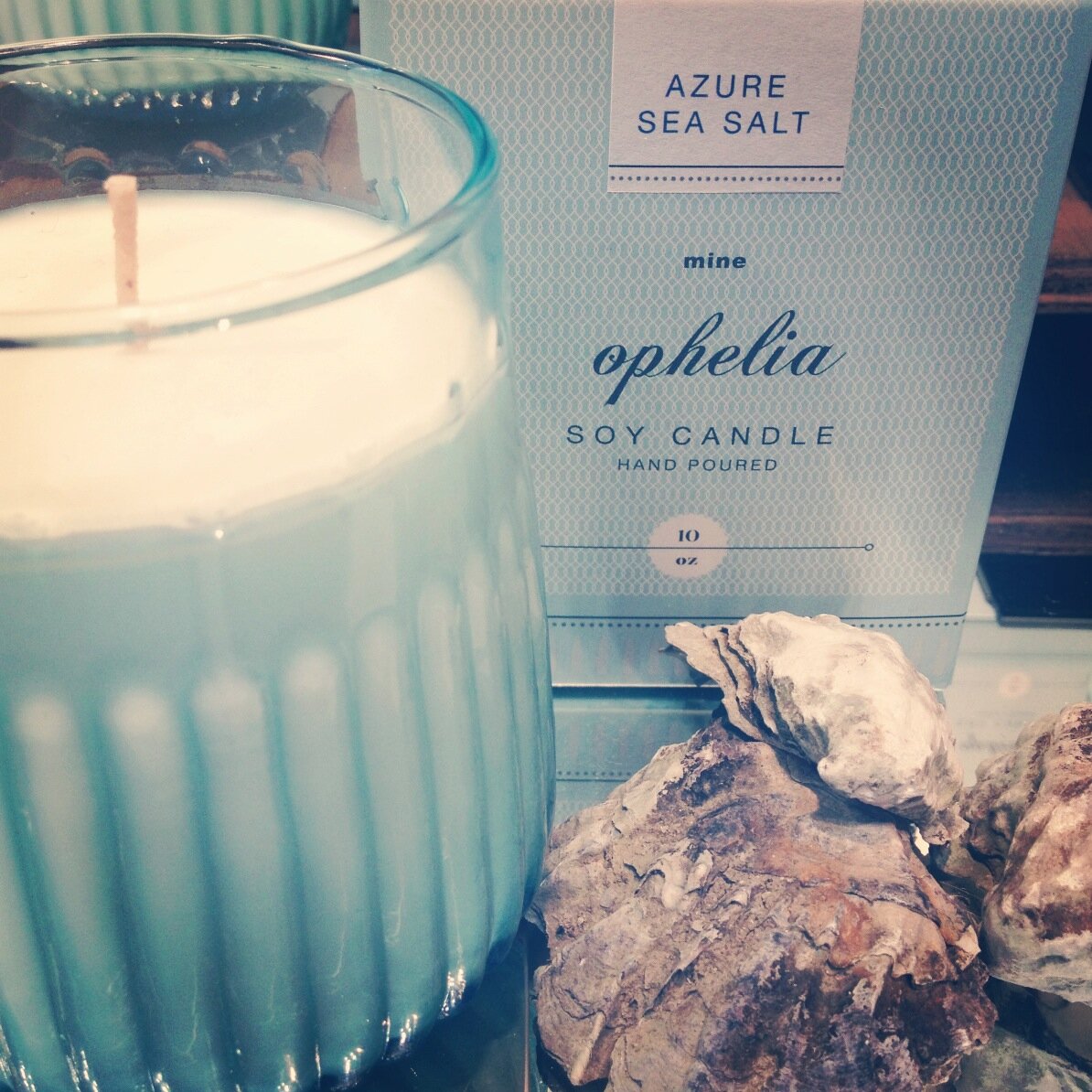 We're a modern candle company, locally hand pouring our 100% clean burning soy candles here in sunny California!