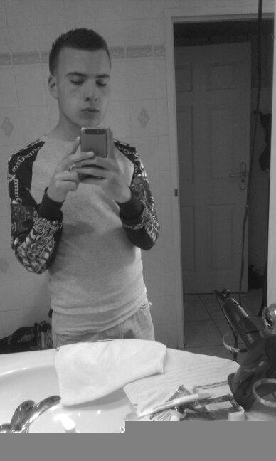 christopher_LN's profile picture. Portugees | L.O.I leidse ondergrondse instellingen  | #teamsakterss |