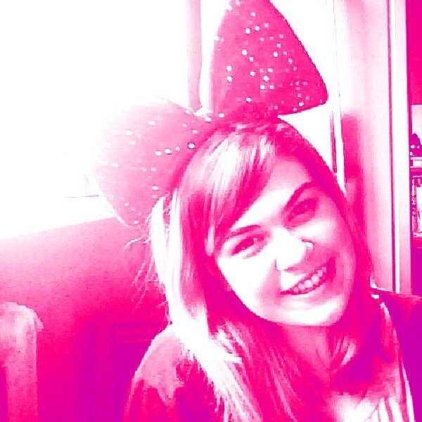 I kind of can't resist Skittles or any other colorful candy || nearly 15 || 5'6 || dancer || playing guitar || bookworm || I have no regrets, just memories
