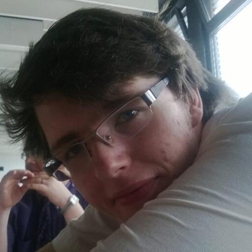 Designer | Fotograf | Gamer
