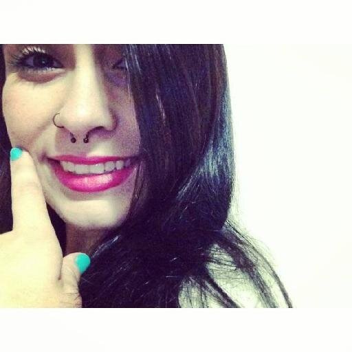 Livrai-me da falta de sorriso, proteja-me da inveja, guia-me pelos caminhos do bem e deixe todos meus dias repletos de alegria.
