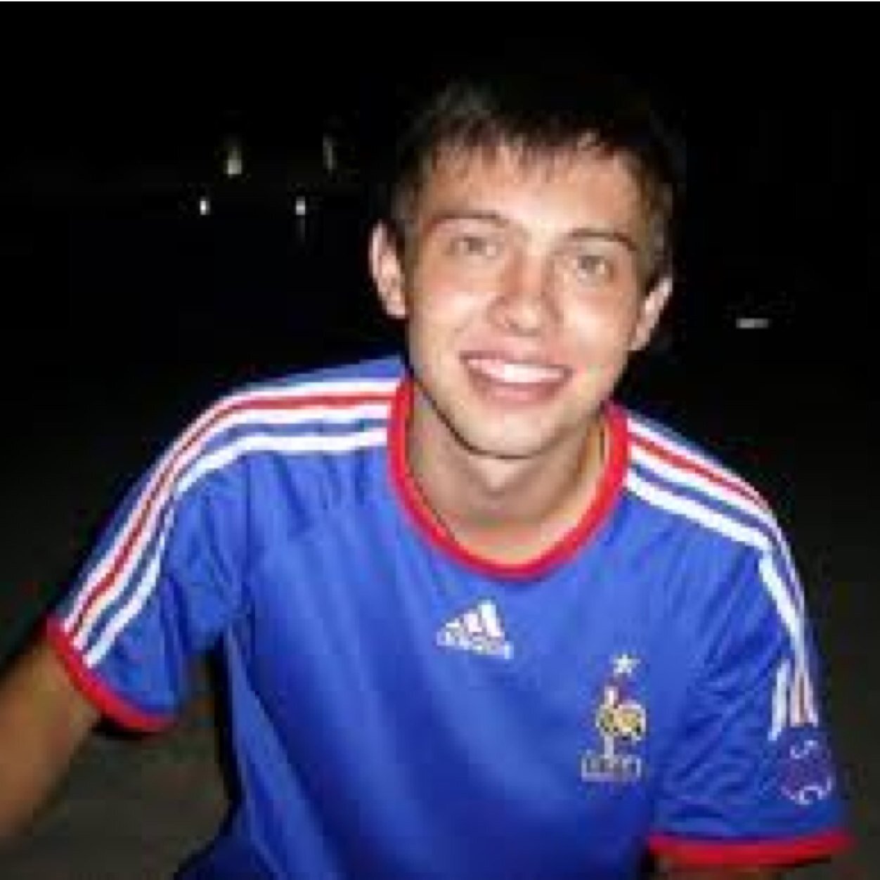 Me gusta mucho el futbol..