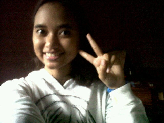 sarahh_saraaaah's profile picture. berkah anugerah dan musibah  itu nikmat                http://t.co/RJbAM2Kyad