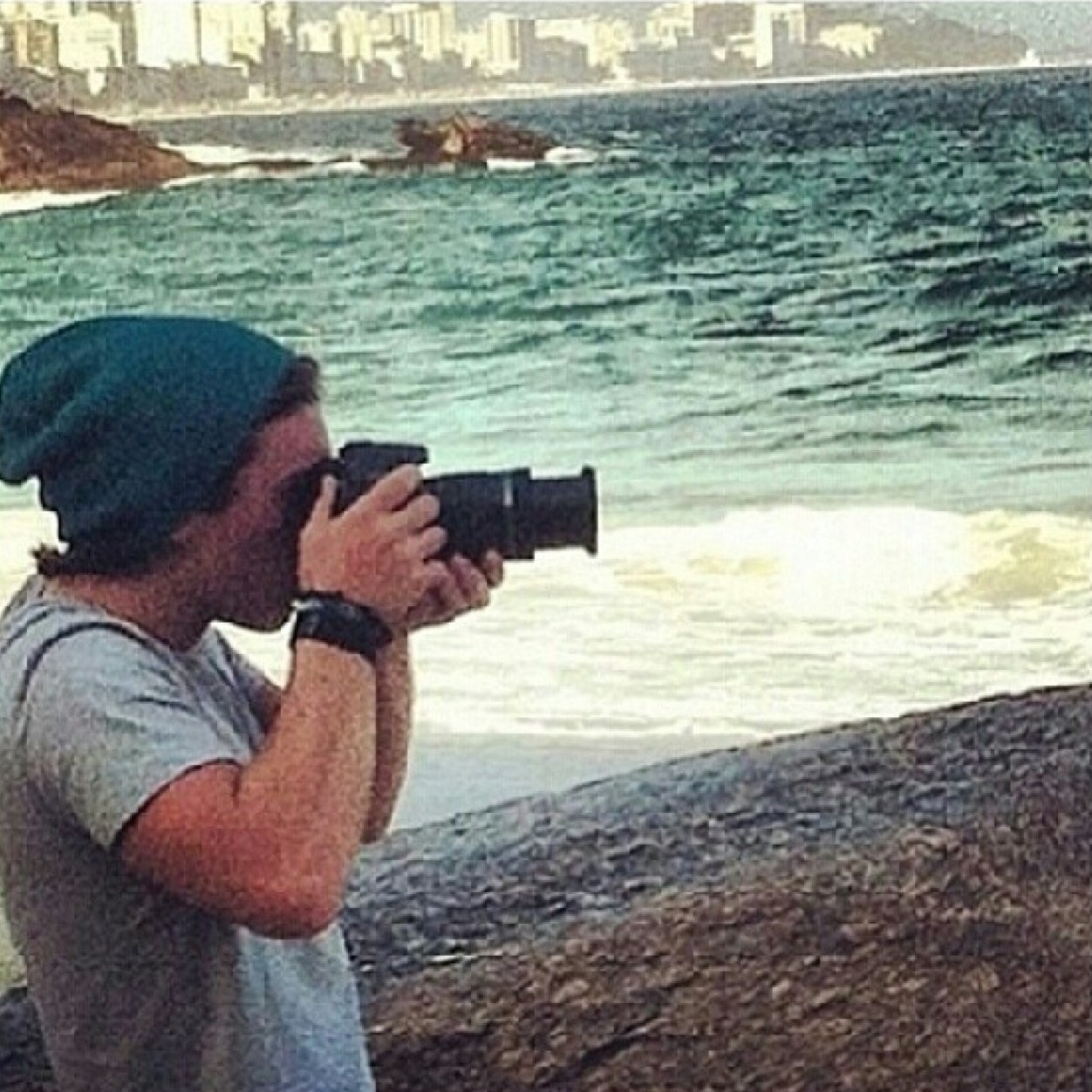 keatonblvd_'s profile picture. keaton told me he loved me and then took a drink of his water... guess he was thirsty for me..