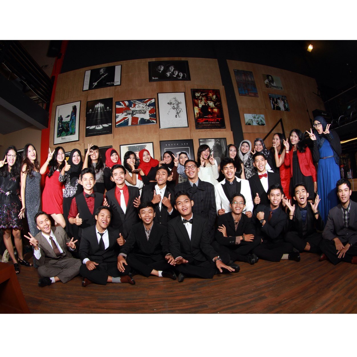 We are more than just a classmate. We are one big family.❤️