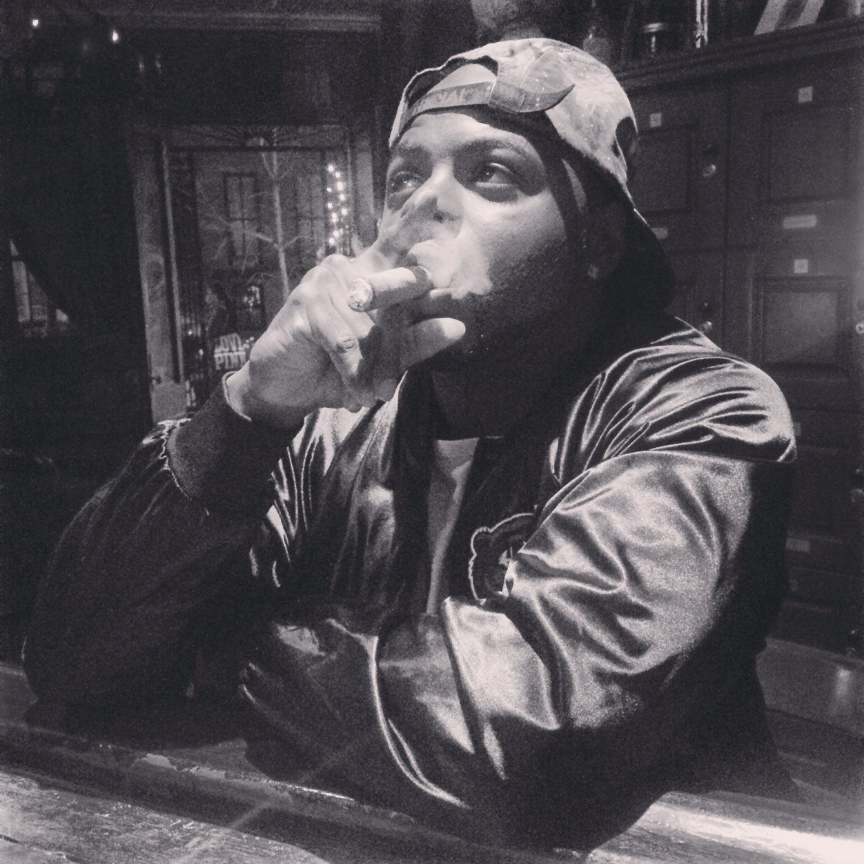 @Foreverflyfresh808